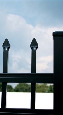 decorative aluminum fencing with finials